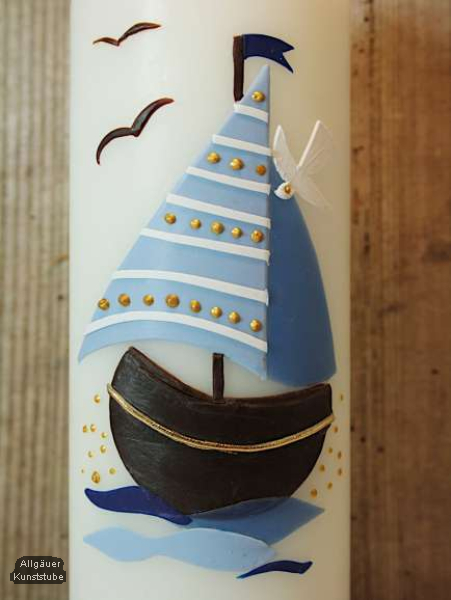 Taufkerze Fidelis mit Segelboot